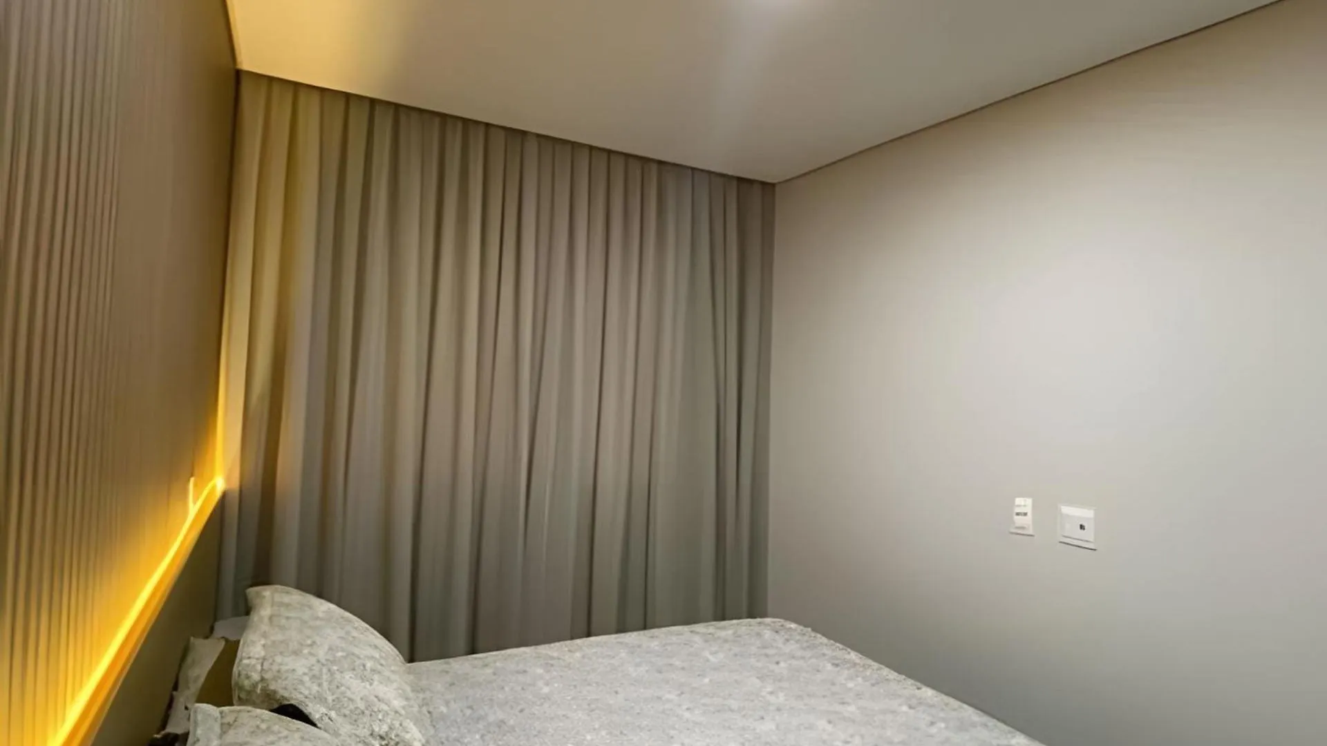 Semesterbostad Garden Com Churrasqueira Em Condominio Com Piscina Florianópolis Brasilien